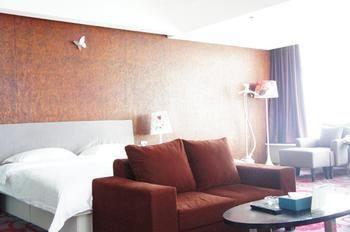 Zhengzhou Oak 5 Seasons Hotel エクステリア 写真